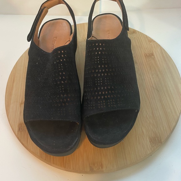 L'Amour Des Pieds Andana Suede Platform Slingback Sandals Sz 11M NWOT